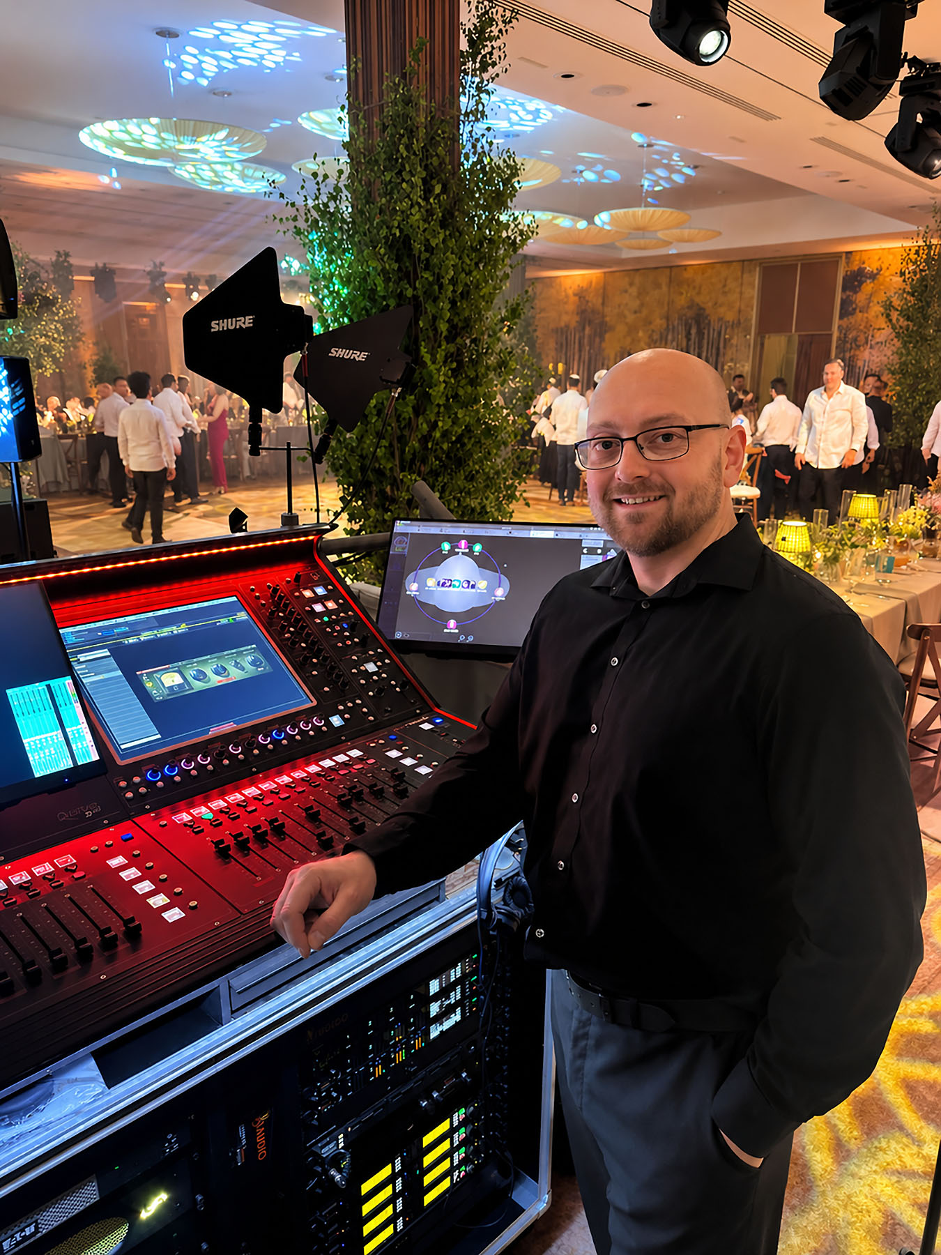 A1 Audio’s Chris McAleese with his preferred mixing ecosystem of a DiGiCo Quantum225 console paired with a DMI-KLANG card and Fourier Audio transform.engine running natively on the console’s worksurface
